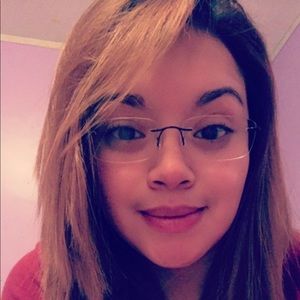 Meet your Posher, Alime